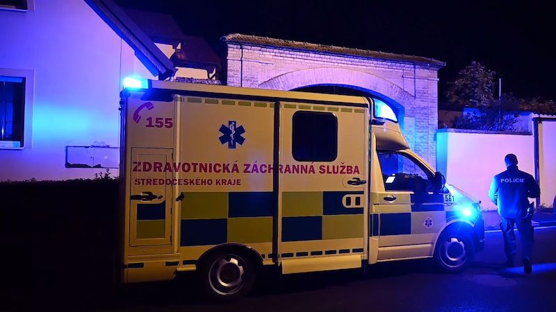 V domě u Prahy se zastřelil muž